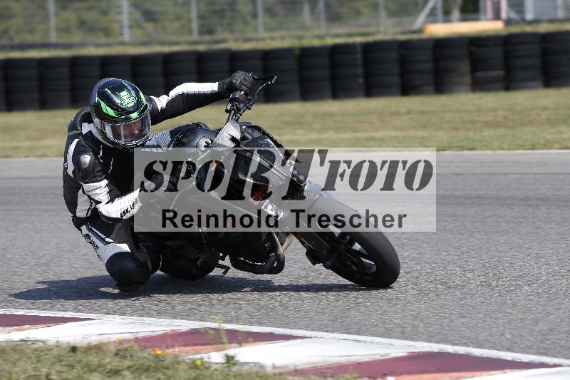 /Archiv-2025/49 26.08.2025 Cornu Master School ADR/rot-rouge/38